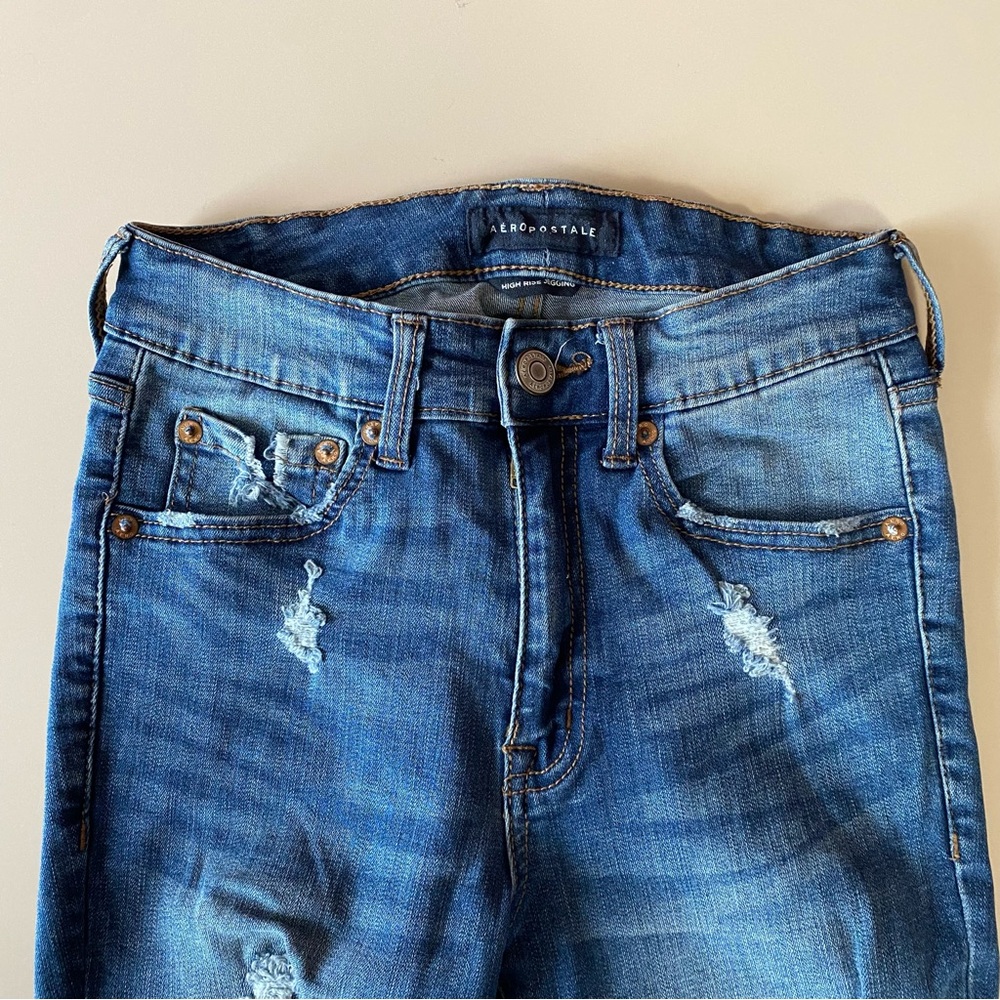 Aeropostal High Rise Ripped Jegging